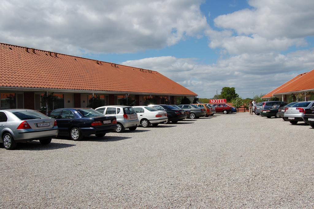 Hotel Naesbylund Kro オーデンセ エクステリア 写真