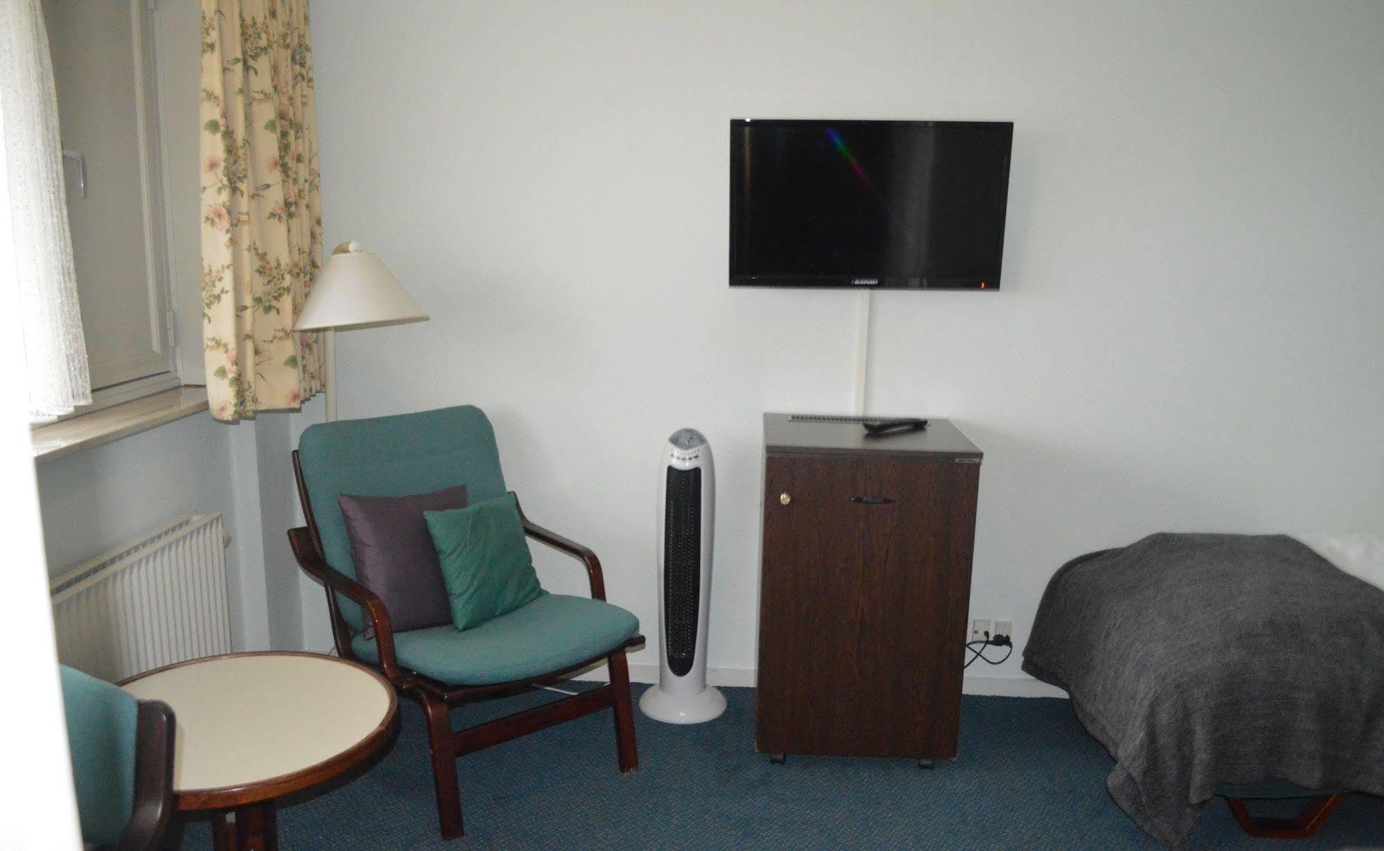 Hotel Naesbylund Kro オーデンセ エクステリア 写真